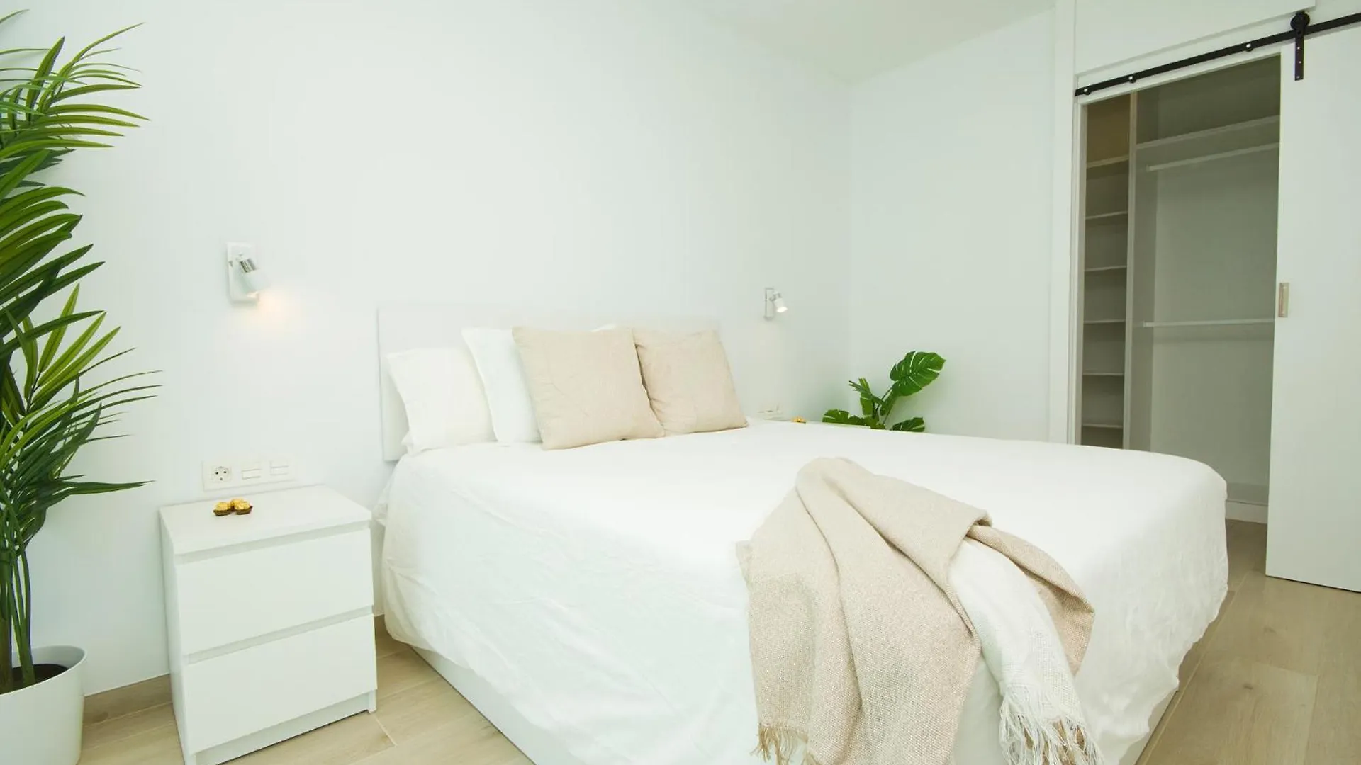 Villa Mendoza - By Az Rentals Guime Spain